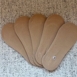 NWT Beige No-Show Socks Set